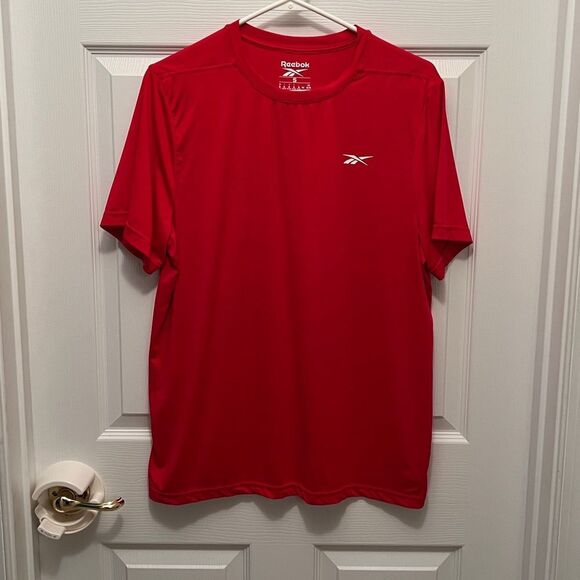 Set of 2 Reebok men’s size small athletic shirts. - Picture 2 of 9